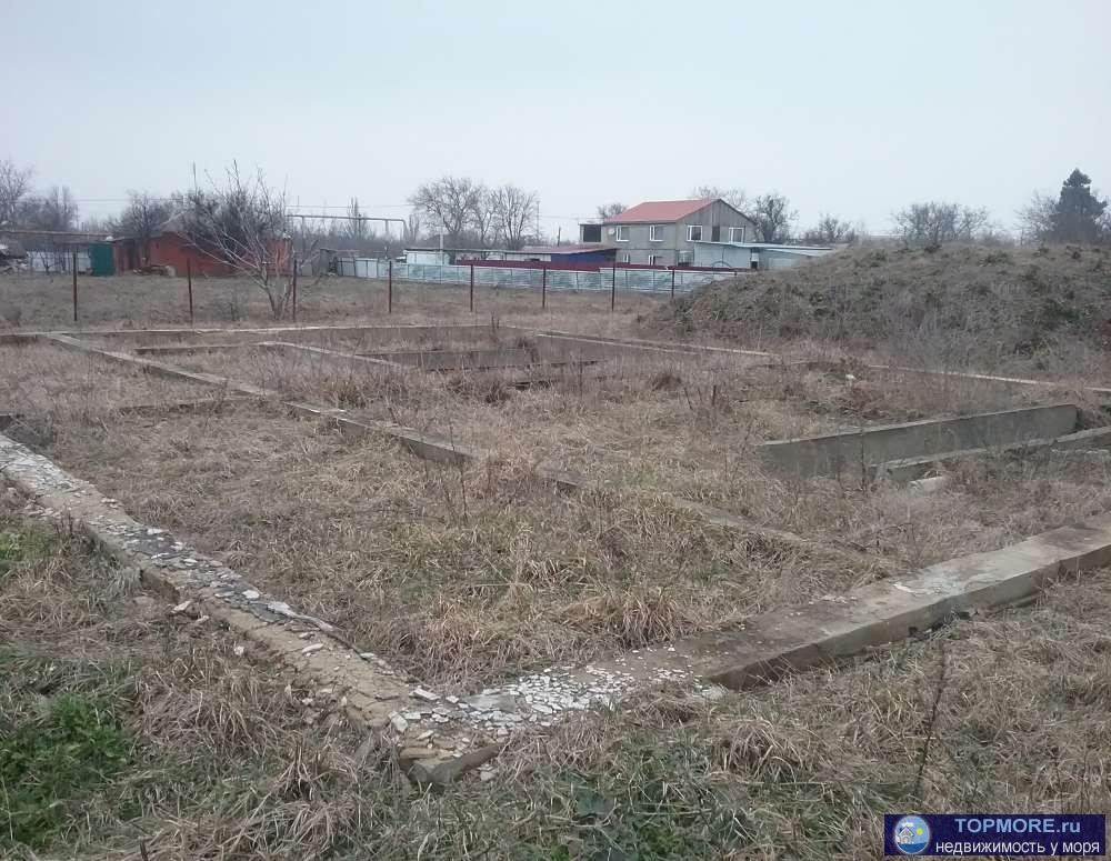 Участок на Таманском полуострове 10 соток находится в Темрюкском районе, ст.Запорожская, в 10 км от берега Азовского... - 2