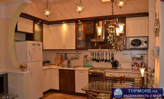 Общая площадь = 65 кв.м. Жилая площадь = 50 кв.м. Кухня площадь = Студия. Этаж этажность – 1/22-х комнатная квартира,... - 1