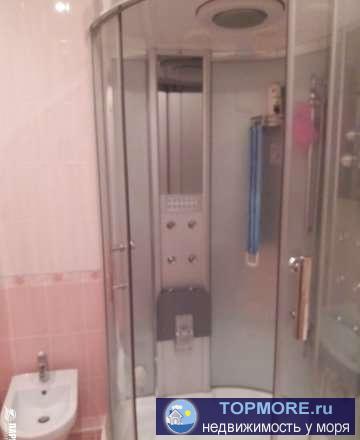 Продам новую двухкомнатную квартиру с видом на море в Евпатории, в элитном доме. 4 этаж семиэтажного здания. В... - 2