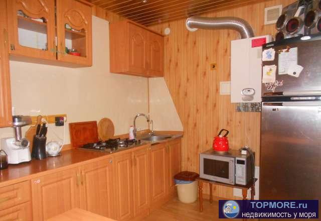 Трехкомнатная квартира, чешка, середина дома, очень теплая квартира, окна - Север-Юг, индивидуальное отопление,... - 2