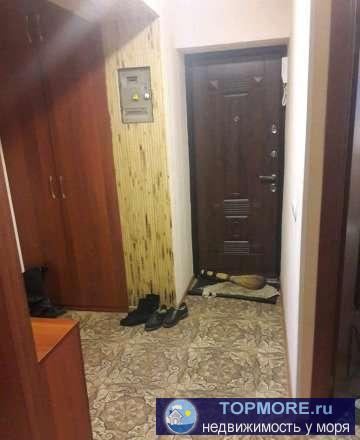 Новая входная дверь.трубы полипропилен.2Балкона.Перепланировка(балкон совмещен с комнатой)Санузел совмещенный.комнаты...