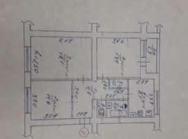 Продаю ,в нормальном состоянии ,светлая и уютная квартира .торг...