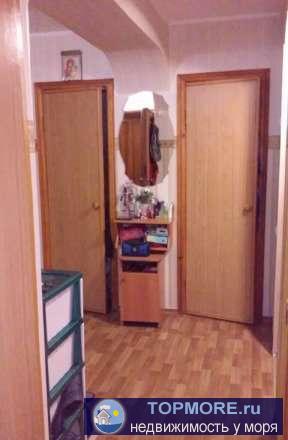 Продам 2х комнатная квартира ЧШ , район красной горки, рядом школа №16. Рынок универсам. 1/5 общ 55, 3 кв, жилая 28,4...