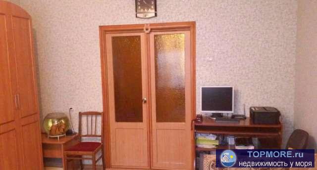 Продам 2х комнатная квартира ЧШ , район красной горки, рядом школа №16. Рынок универсам. 1/5 общ 55, 3 кв, жилая 28,4... - 1