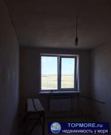 Продаётся 3-х комнатная квартира в Крыму. Находится на берегу залива Донузлав - это тихое уютное место для детского и... - 2