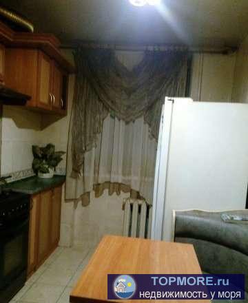 Срочно!Продам!Уютную 4х комн.квартиру,в хорошем районе.Рядом остановка,магазины,школа,садик.Документы РФ.Торг. - 1