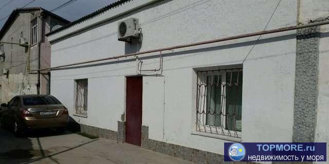 Продам 3кв.на земле в частном секторе.Состояние жилое.Возможность надстройки 2 этажа.Свое отопление и...