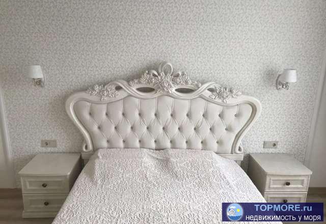 Продаётся однокомнатная квартира с евроремонтом 50 м2 на 5 этаже 6-этажного дома по адресу: г. Евпатория ул.... - 1