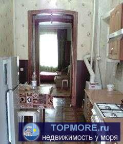 дом на земле у моря потолки высокие ремонт средний+2 сарая и камин - 1