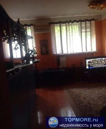 Продаётся большая квартира от собственника площадью 131м, 5 спален, зал, 2 сан узла и помещение подсобное в котором... - 2