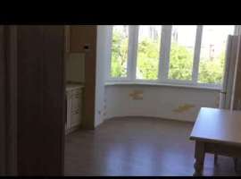 Продается 2 комнатная квартира с шикарным ремонтом! Расположена в...