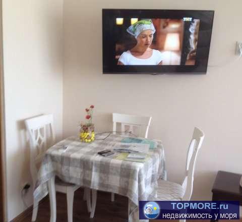 Квартира с хорошим ремонтом, новой мебелью и бытовой техникой в новом доме + продается гараж на 2 авто в цокольном... - 1