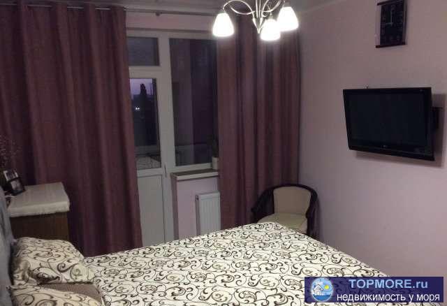 Квартира с хорошим ремонтом, новой мебелью и бытовой техникой в новом доме + продается гараж на 2 авто в цокольном... - 2