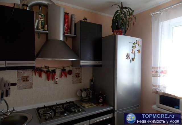 Продам квартиру в центре по ул.Фрунзе комнаты смежные,(угловая) утеплен угол. 50м ЖД вокзал.Хорошее место...