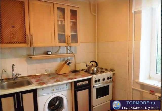 Сдам СВОЮ 2х ком квартиру в самом центре Евпатории. Улица Фрунзе. В квартире есть все для комфортного отдыха. Хороший...