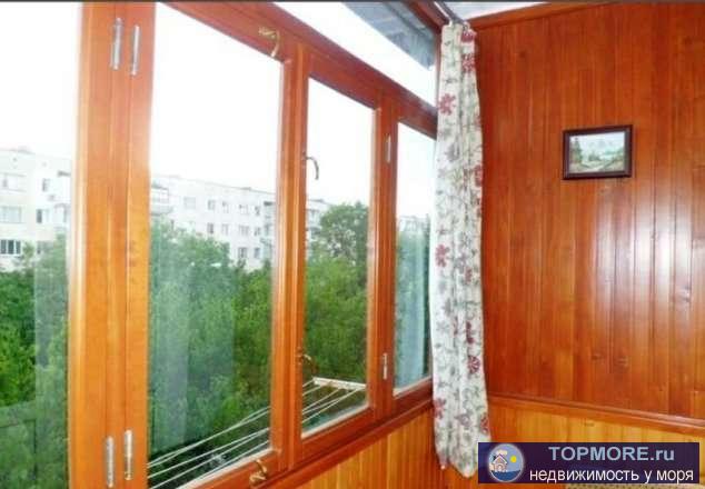 Сдам СВОЮ 2х ком квартиру в самом центре Евпатории. Улица Фрунзе. В квартире есть все для комфортного отдыха. Хороший... - 2