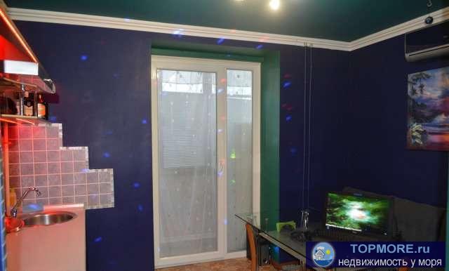 Дом в центре, 8 микро район, ул. 9 Мая, дизайнерский ремонт, во дворе ТРЦ, детские площадки, парковки, автостоянки,... - 1