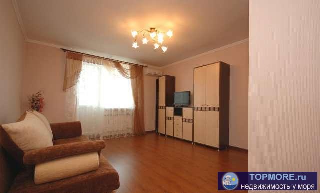 Сдам свою 1 к.кв. в Центре, 6/9 эт по пр. Победы 10а. Квартира с евроремонтом . Два больших евро-дивана. Кондиционер,... - 2