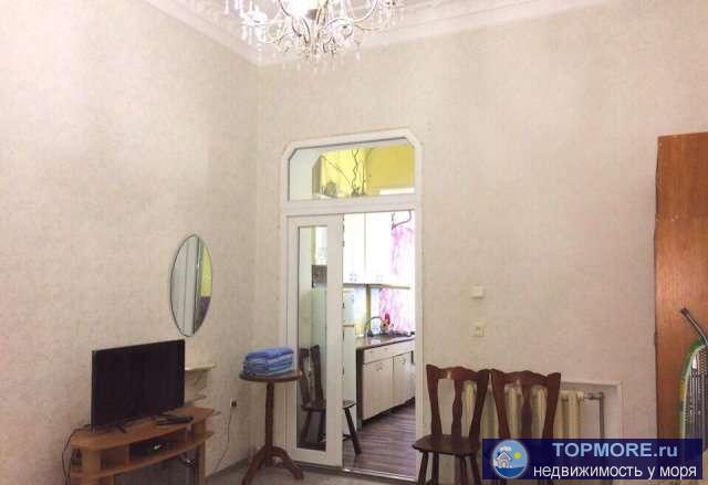 У САМОГО МОРЯ? Набережная им. Горького.Сдается Квартира у моря в Евпатории!! Собственник!! Пишите по всем вопросам на... - 1