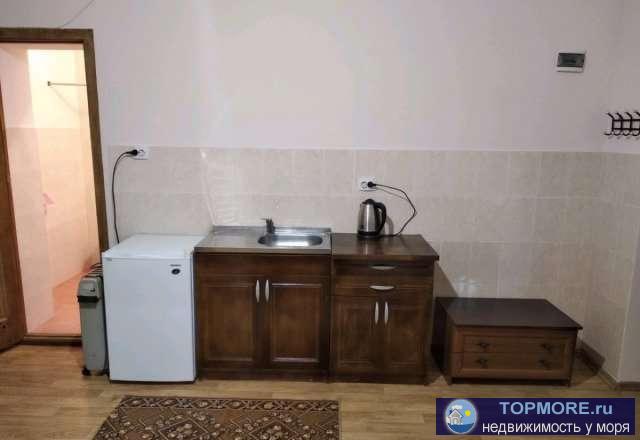 Сдам комфортабельное жилье, в 3 минутах от моря, центр города, рядом парки, набережная, детские площадки. идеальное... - 2