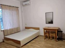 Сдам комфортабельное жилье, в 3 минутах от моря, центр города,...