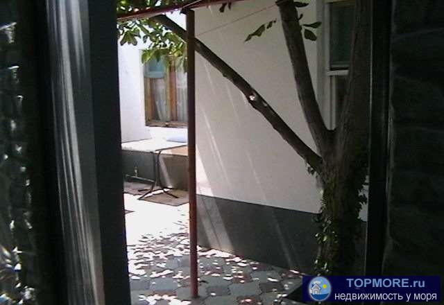 Отдельный закрытый, зелёный двор.(ДВОР ОТДЕЛЬНЫЙ!!!) Расположение в курортной зоне города, район парка им.Фрунзе.... - 1