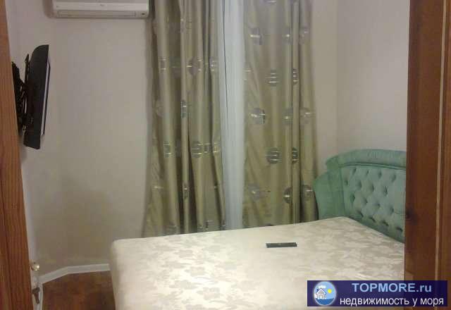 Сдам уютную, комфортную квартиру, нестандартной планировки у самого моря возле Собора Святого Николая. Квартира... - 1