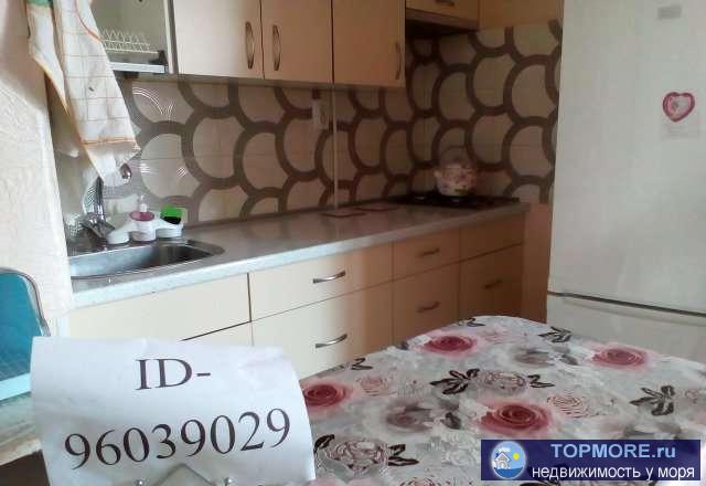 Сдается квартира-студия на втором этаже с балконом-террасой, со всеми удобствами: wi-fi, кабельное ТВ, вся бытовая... - 2