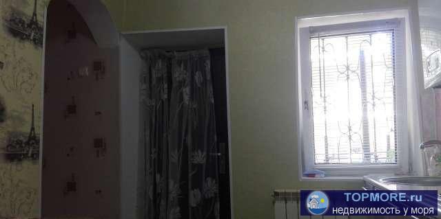 Сдается посуточно комфортная однокомнатная квартира со всеми удобствами,на первом этаже двухэтажного дома-от... - 2