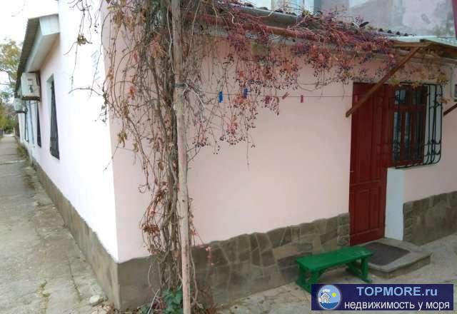 Сдается 2х комнатный домик на земле,в курортной зоне, недалеко от набережной.Квартира с хорошим ремонтом,нормальной...