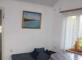 Предлагаю двухкомнатную квартиру на земле на ул. Гоголя в курортной...