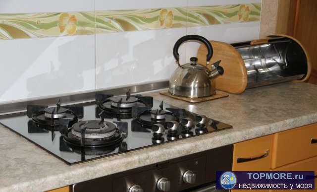 Квартира в спальном районе на земле.Сдаю в аренду с мая месяца Район старого города.. Общий двор. Рядом набережная... - 2