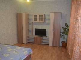 Сдам трёхкомнатую квартиру со всеми удобствами. В квартире...