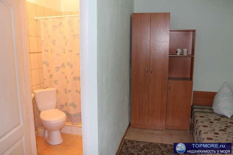 Автостоянка:	1 авто во дворе + 1 авто около территории (бесплатно)  Питание:общая оборудованная кухня для... - 17