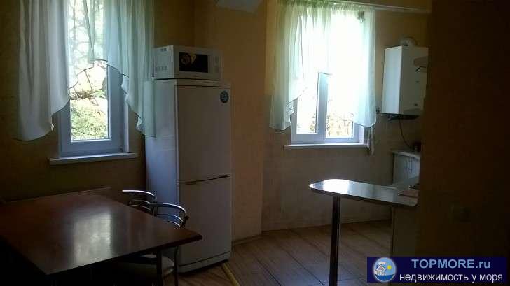 Сдается Коттедж в Ялте. В 100 метрах парк Министерства Обороны,  в 50 метрах парк Института им. Сеченова (тихий... - 9