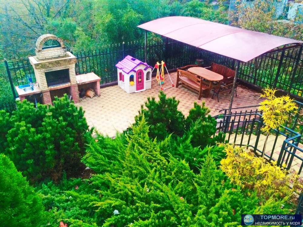 Срочная продажа 1300кв м на 15 соток земли ,потрясающего своим Дизайнерским решением, Гостевого Дома в Центральном... - 40