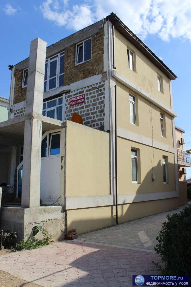 дачный потребительский кооператив Нептун, Сакский район, Республика Крым, Центральная улица.     Продам трехэтажный...