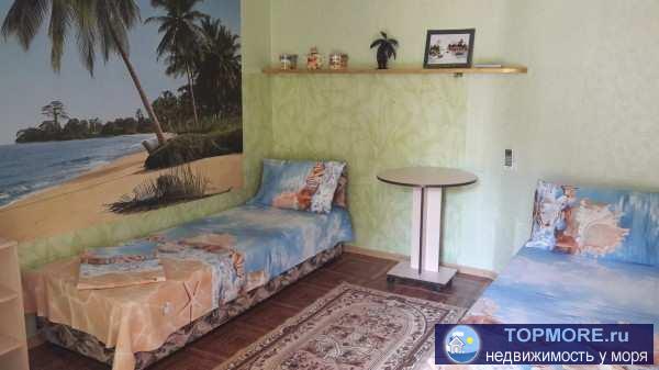 Приглашаем на отдых в нашу мини-гостиницу!   2-3-4-местные номера с удобствами и Wi-Fi, милый дворик, радушный приём,... - 7