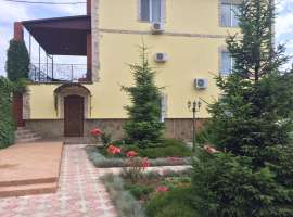 Сдается долгосрочно элитный дом - особняк в г. Севастополь, район...