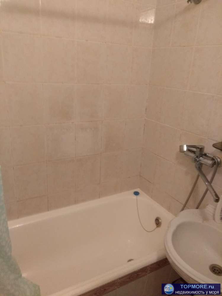 Продается 3-х комнатная квартира общей площадью 70кв.м. (в т.ч. кухня 12кв.м. жилая площадь 40кв.м.). Квартира с... - 4