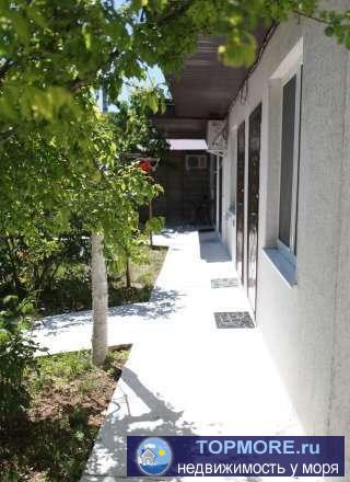 В центре Севастополя сдается квартира со всеми удобствами: WI-FI, кондиционер, спутниковое тв, санузел (душ и... - 1