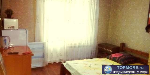 Уютная студия с посудой и чистым бельём.СОБСТВЕННИК. 10 минут от ЦЕНТРА ГОРОДА. развитая транспортная сеть, рынок....