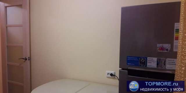 Цена от 1000 до 1500 рублей-сутки, зависит от кол-ва человек и длительности заезда. Уточнять по телефону1-ая квартира... - 1