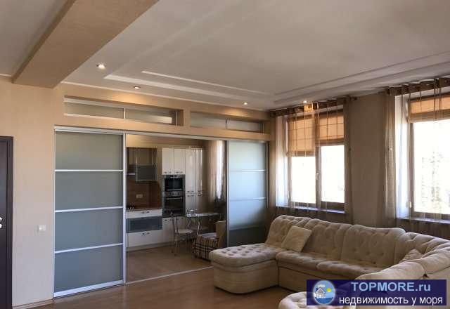 АРЕНДА ОТ 2-Х СУТОККоличество мест 3: 2+1.Бронирование - оплата за 1 сутки.Видовая квартира-студия люкс с видом на...