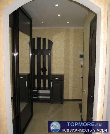 тихий район, 10 мин ходьбы до моря или одна остановка, рядом рынок, два супермаркета, парковка машины под окнами, в... - 1