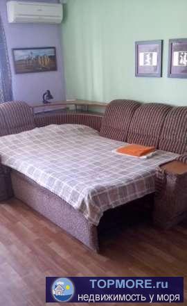 Сдается посуточно1комнатная квартира у моря с видом на море,цена в зависимости от срока проживания ,рядом пляж... - 1