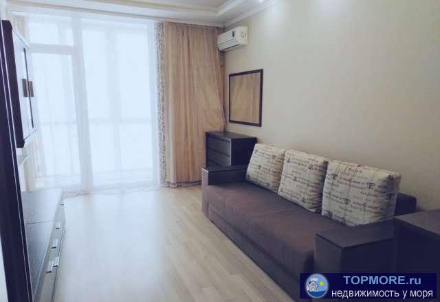 Сдам квартиру посуточно : май 1800, июнь-сентябрь 2000 ( стоимость уточняйте в зависимости от срока проживания).Рядом...