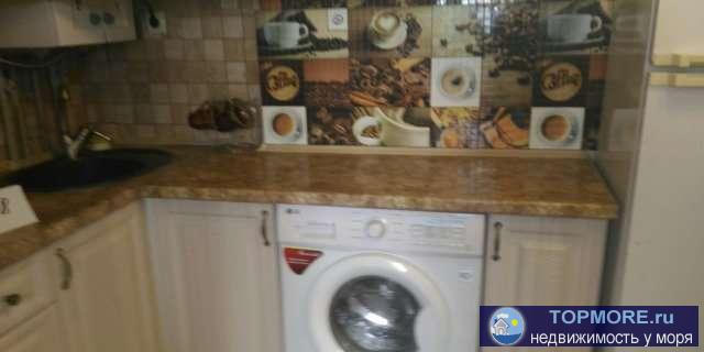 Сдам посуточно или помесячно 1комн.кв-ру на ул.Челнокова, д.33. Хол. и гор.вода всегда(АГВ), ванна, посуда, белье,... - 1