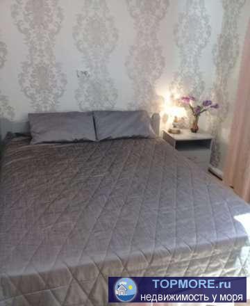 Сдается своя двухкомнатная квартира посуточно( ул. Суворова). Тихий центр. Квартира удобно расположена, рядом...