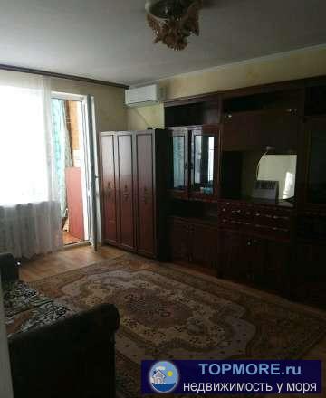 Сдаю свою однокомнатную квартиру на Хрусталева, дом находится на против ГАИ. В квартире есть мебель, холодильник,... - 1